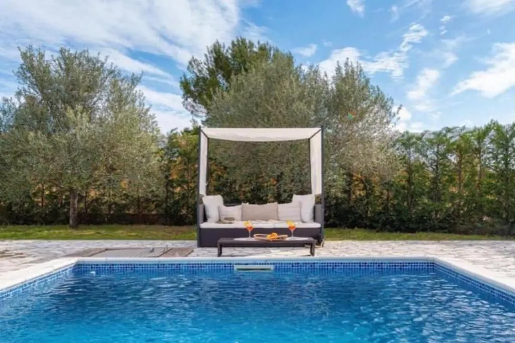 Fairyland Villa 150Qm Fuer 8Pax Paljuv Apartment