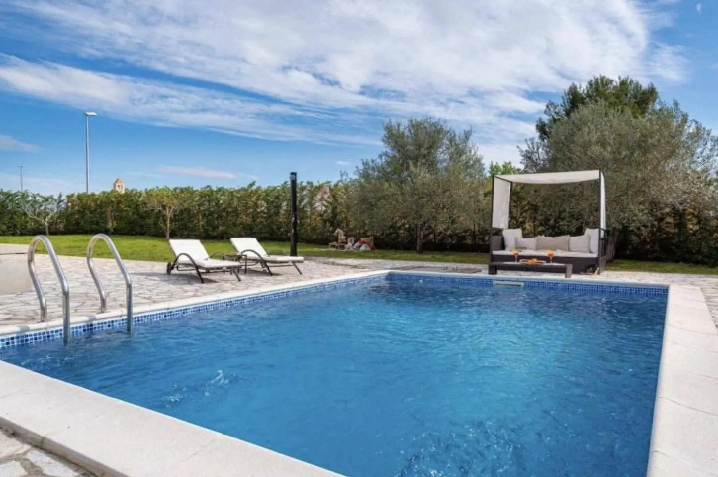 Fairyland Villa 150Qm Fuer 8Pax Paljuv 0*,  Croatia